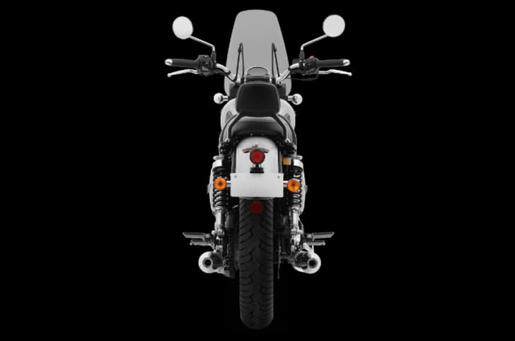 The Roadster sports twin exhaust pipes, just like its forefathers.